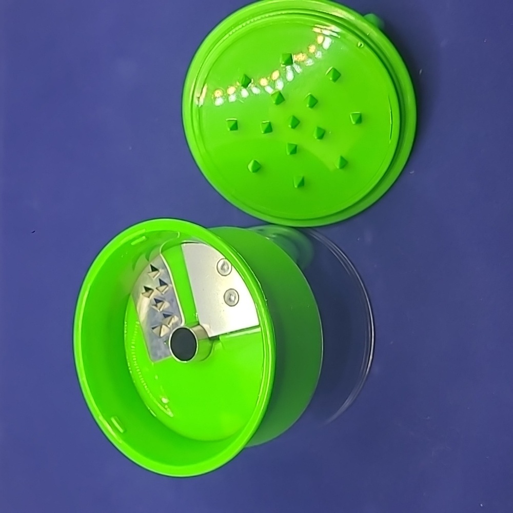 OXO Good Grips Manual Spiralizer